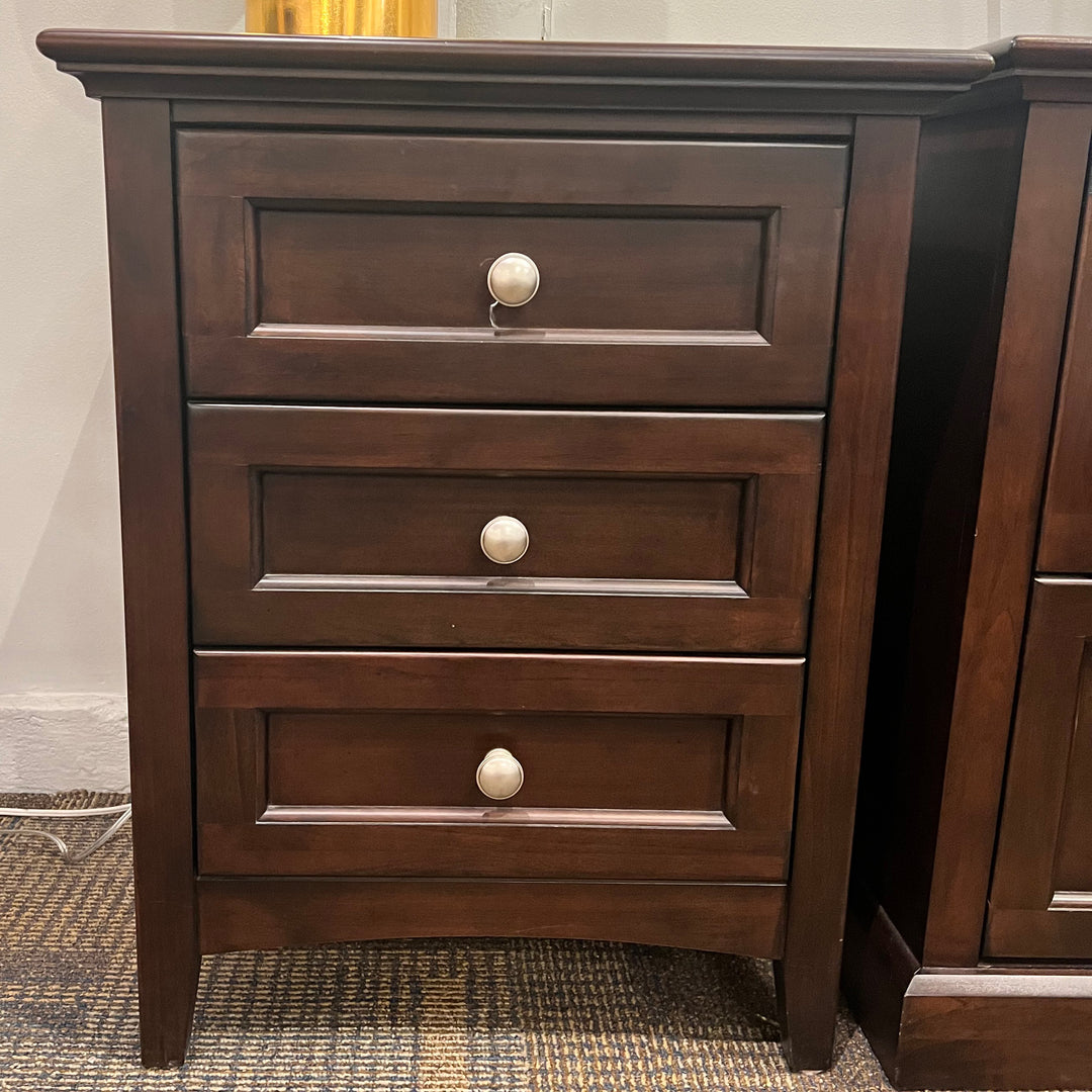 Floor Model - Three Drawer McKenzie Nightstand