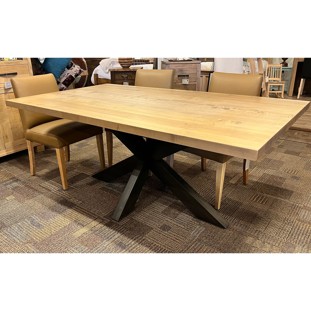 Floor Model - Leka Table