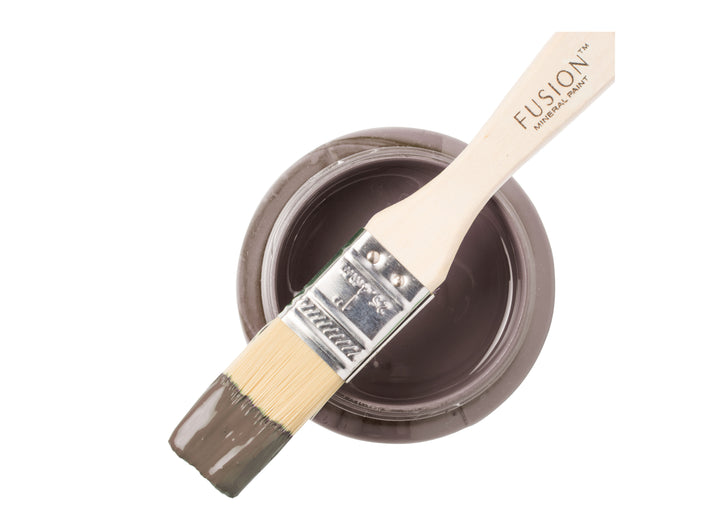 Fusion Mineral Paint Wood Wick pint and brush