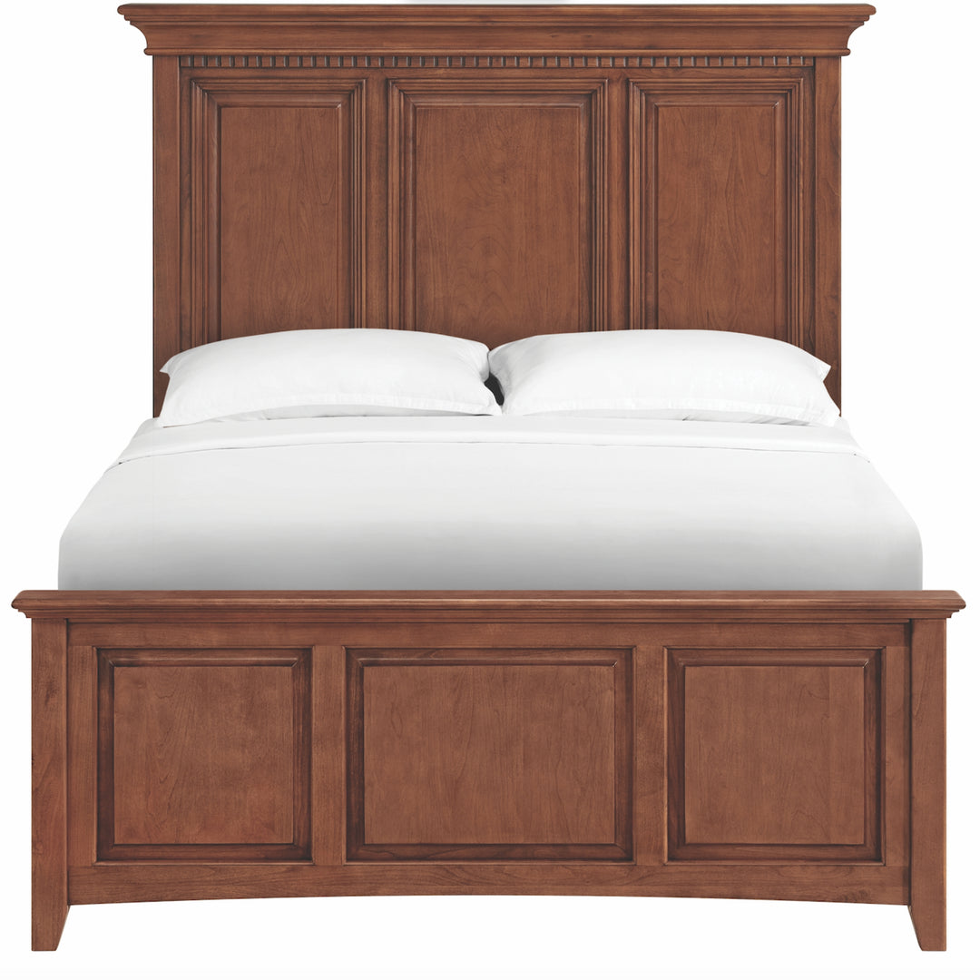 McKenzie Grand Queen Bed Glazed Antique Cherry