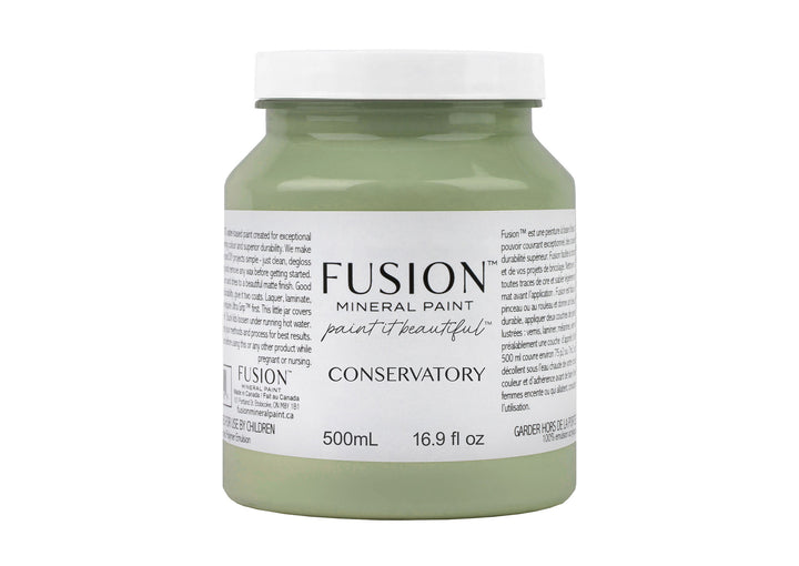 Mid tone green 500ml pint from Fusion Mineral Paint