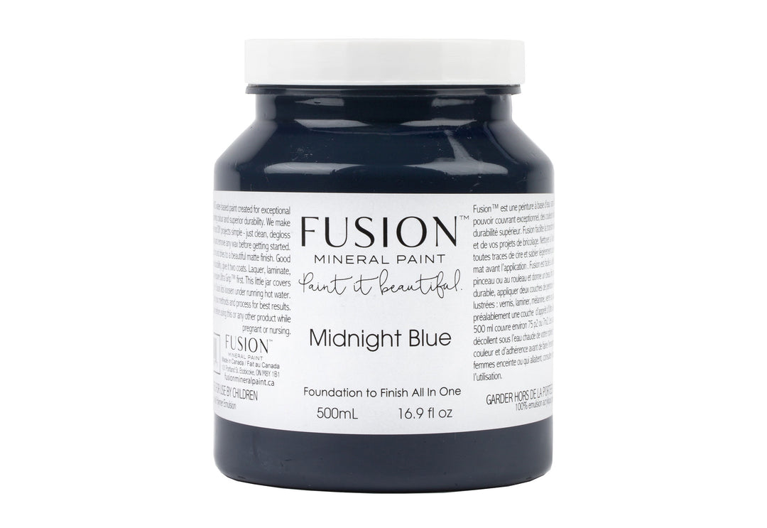 Midnight blue 500ml pint from Fusion Mineral Paint