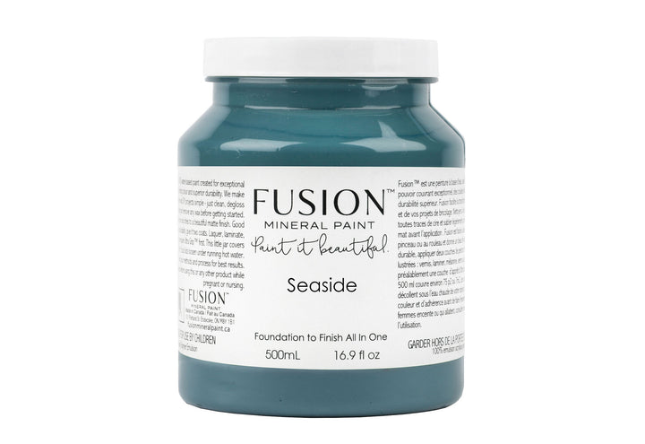 Deep blue 500ml pint from Fusion Mineral Paint